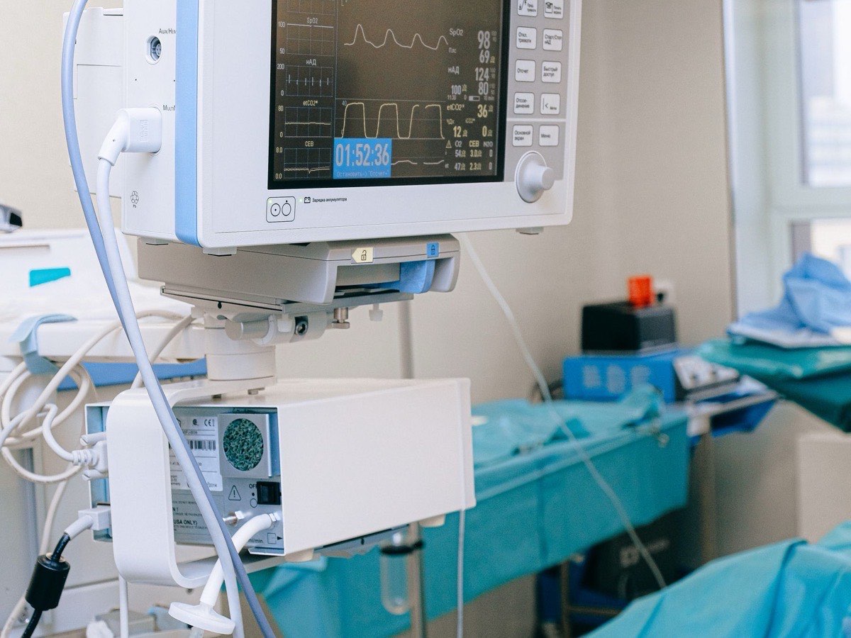 Medical equipment in an operating room